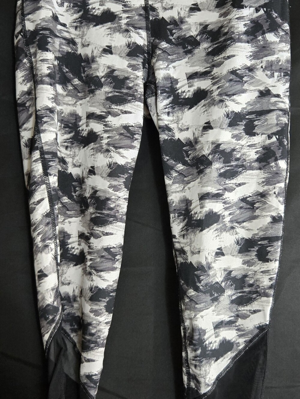 Pro Player Womans Black & White Tie-Dye One-Piece #667